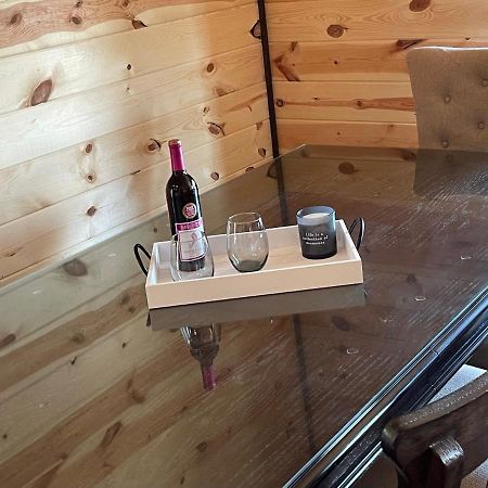 Chalet Village- Amazing Mountain Views - Piney Butt Place جاتلينبرج المظهر الخارجي الصورة