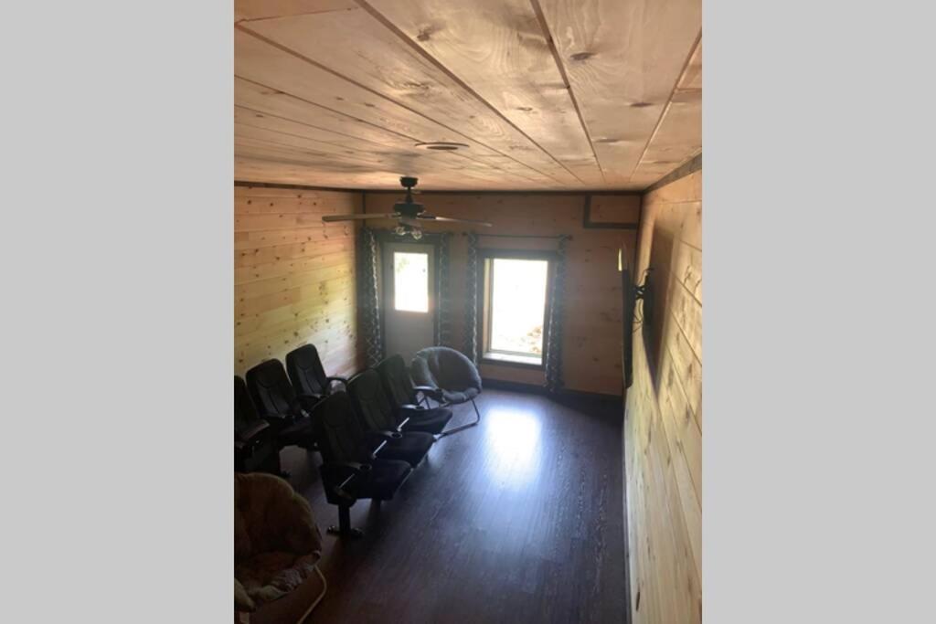 Chalet Village- Amazing Mountain Views - Piney Butt Place جاتلينبرج المظهر الخارجي الصورة